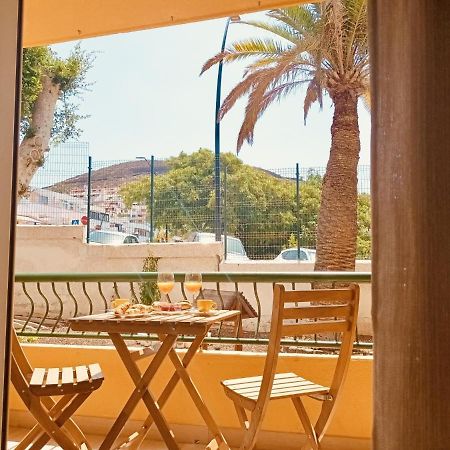 On The Beach Holiday Home Los Cristianos  Esterno foto